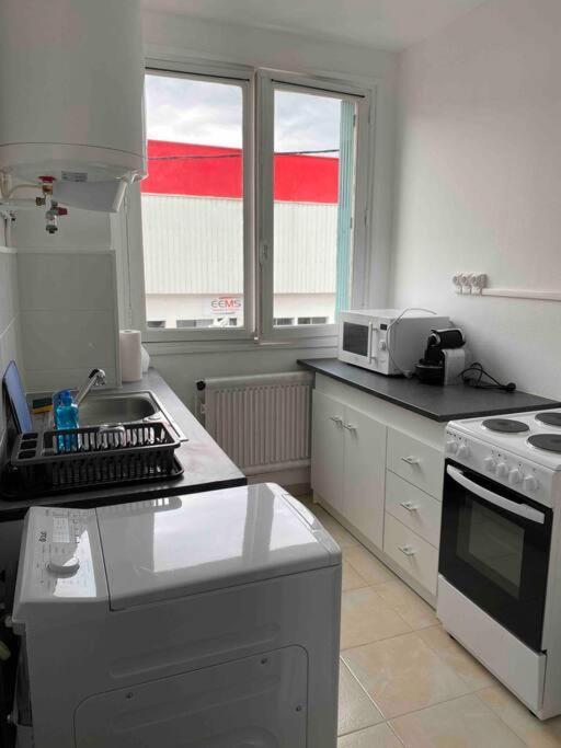 Bel Appartement Centre Ville De Vierzon Εξωτερικό φωτογραφία